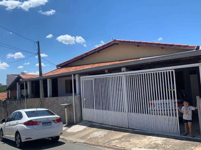 Casa com 3 dormitórios à venda, 228 m² por R$ 500.000,00 - Jardim das Figueiras - Valinhos/SP