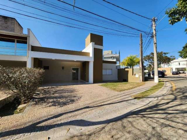 Casa com 3 dormitórios à venda, 220 m² por R$ 1.200.000 - Condomínio Fiorella - Valinhos/SP