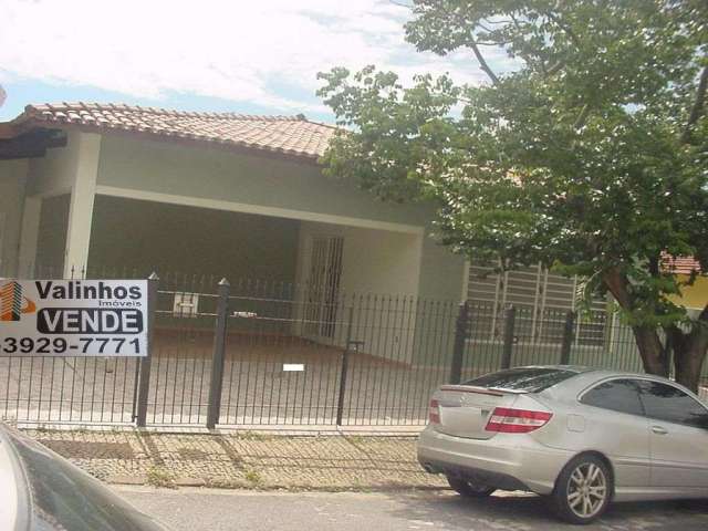 Casa com 4 dormitórios, 250 m² - venda por R$ 720.000,00 ou aluguel por R$ 4.030,00/mês - Vila Papelão - Valinhos/SP