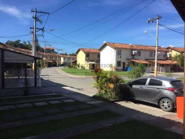 Casa em condomínio fechado com 2 quartos à venda na Avenida do Contorno, Jóquei Clube, São Gonçalo, 64 m2 por R$ 108.000