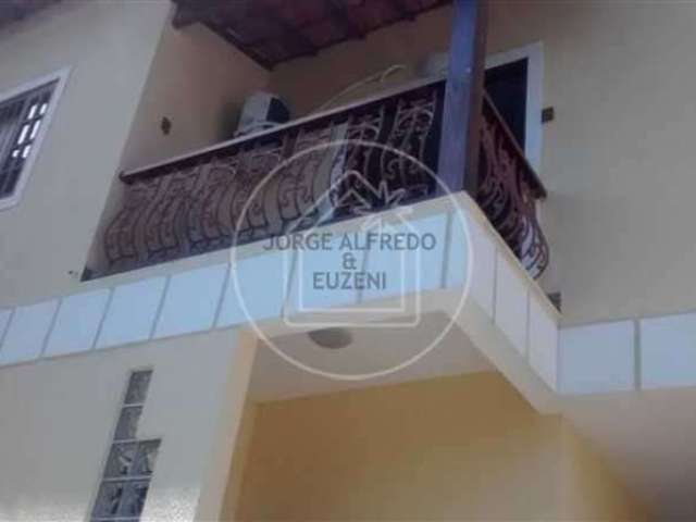 Casa em condomínio fechado com 3 quartos à venda na Avenida Afonso da Silveira Filho, Anil, Rio de Janeiro por R$ 570.000