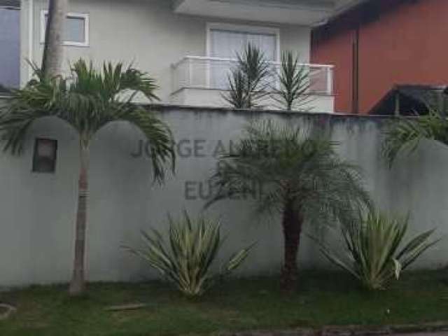 Casa em condomínio fechado com 4 quartos à venda na Rua Lagoa Bonita, Vargem Grande, Rio de Janeiro, 200 m2 por R$ 590.000