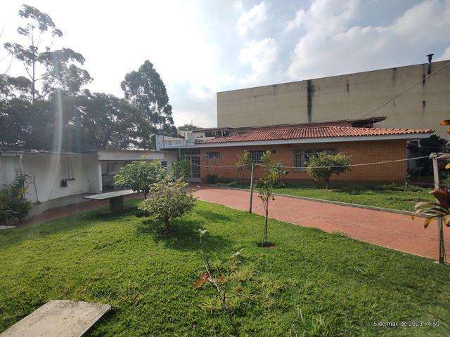 Casa para Venda em Cotia, Parque São George, 5 dormitórios, 1 suíte, 3 banheiros, 6 vagas