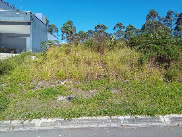 Terreno em Vargem Grande Paulista dentro de condominio