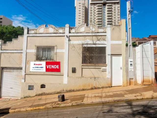 Casa para comprar, 4 dormitórios, Centro, Piracicaba-SP