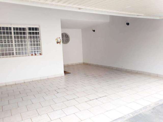 Casa à venda, 3 quartos, 2 vagas, Vila Independência - Piracicaba/SP