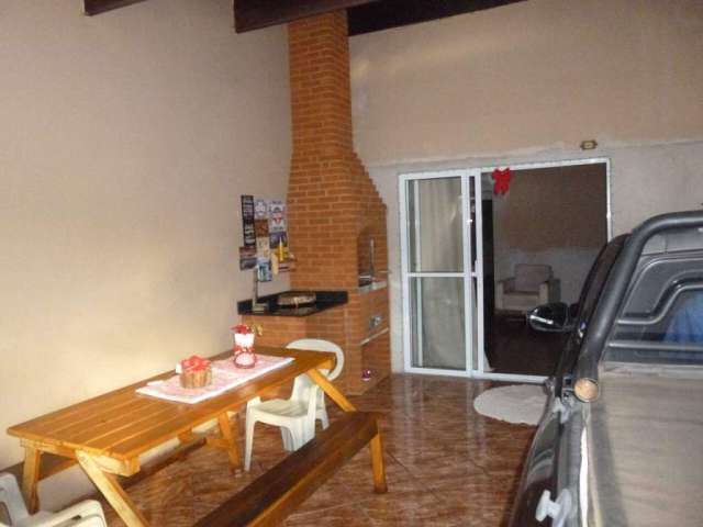 Casa à venda, 2 quartos, 2 vagas, Vila Sônia - Piracicaba/SP