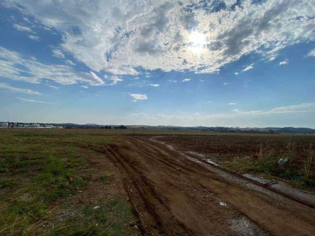 Área à venda, Mato Alto - Saltinho/SP