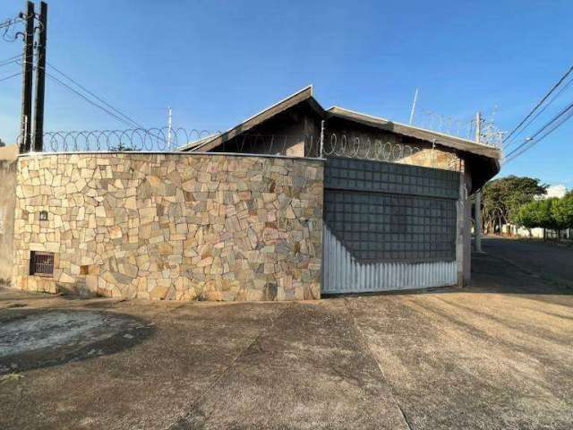 Casa à venda, 3 quartos, 1 suíte, 1 vaga, Pompéia - Piracicaba/SP