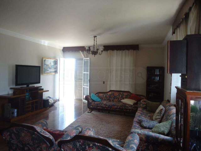 Apartamento à venda, 4 quartos, 1 suíte, 2 vagas, Centro - Piracicaba/SP