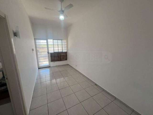 Casa à venda, 3 quartos, 1 vaga, Centro - Piracicaba/SP