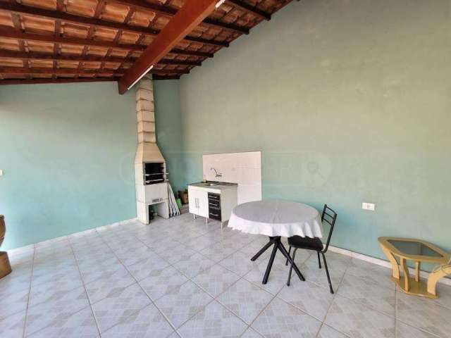 Casa para aluguel, 2 quartos, 1 suíte, 2 vagas, Piracicamirim - Piracicaba/SP