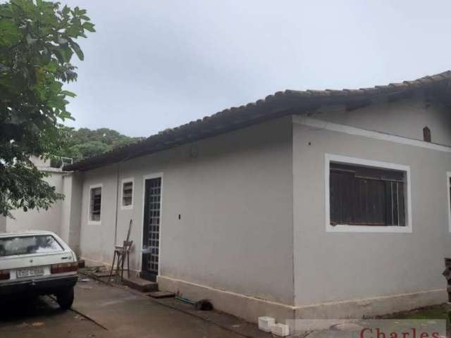 Casa para Venda em Goiânia, Recreio do Funcionário Público, 5 dormitórios, 3 banheiros, 4 vagas