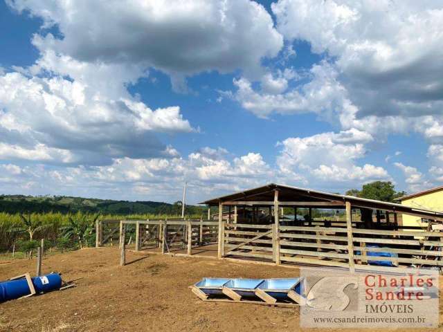 Chácara para Venda em Abadiânia, Zona  Rural, 2 dormitórios, 1 banheiro, 1 vaga