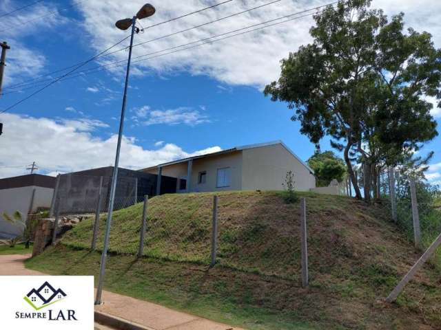 Casa a venda em condominio fechado 46m² com 2 dormitórios , com garagem e amplo quintal de 160m² - Alpes Residencial, Itatiba/SP.