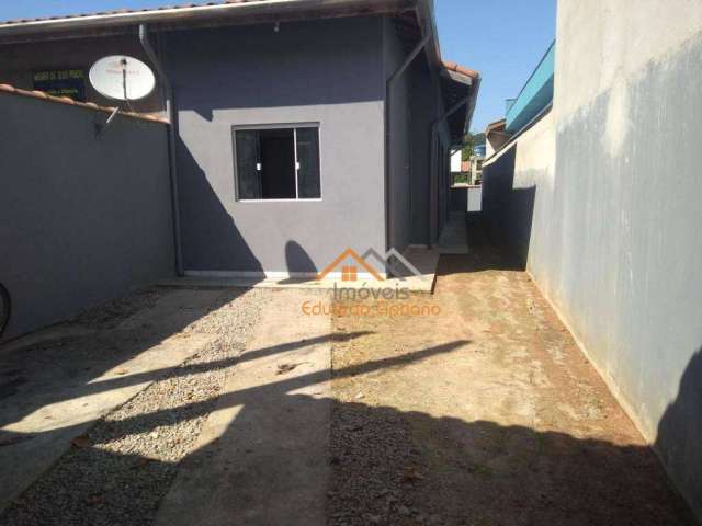 Casa com 2 dormitórios para alugar por R$ 1.850,00/mês - Massaguaçu - Caraguatatuba/SP