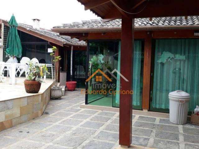 Casa com 4 dormitórios à venda, 199 m² por R$ 1.300.000,00 - Prainha - Caraguatatuba/SP