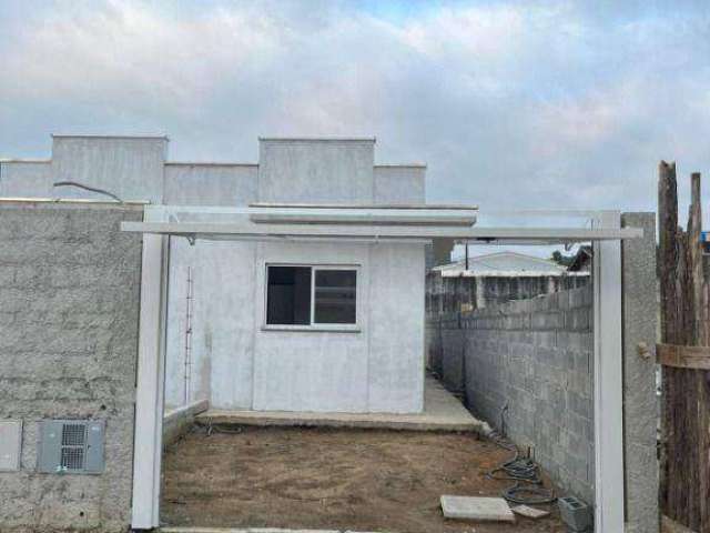 Casa com 2 dormitórios à venda, 53 m² por R$ 370.000,00 - Massaguaçu - Caraguatatuba/SP