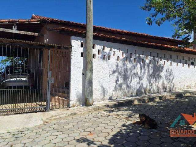 Casa com 3 dormitórios à venda, 250 m² por R$ 550.000 - Santa Edwiges - Paraibuna/SP