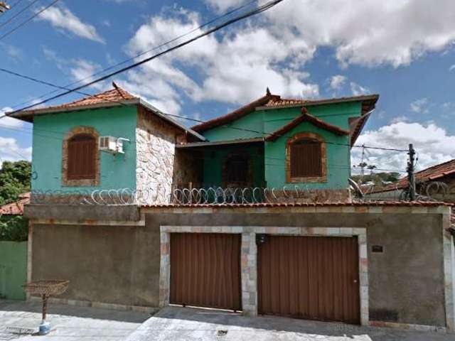 Casa com 2 quartos à venda na Rua Geraldo Castro Guimarães, Mantiqueira, Belo Horizonte por R$ 580.000