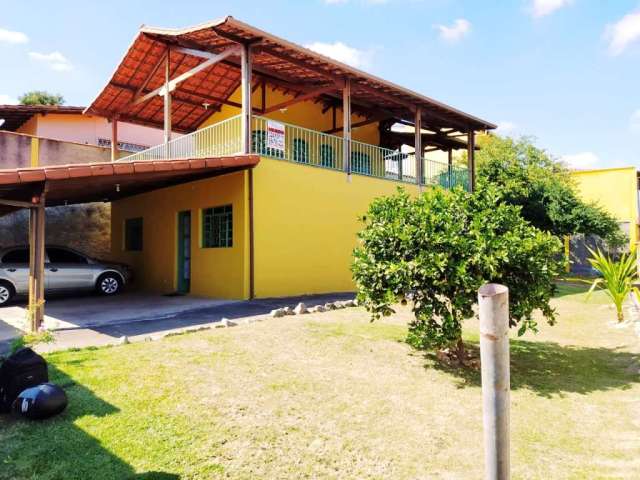 Casa com 5 quartos à venda na Rua Maria José Alchaar, 18, Jardim dos Comerciários (Venda Nova), Belo Horizonte por R$ 599.000