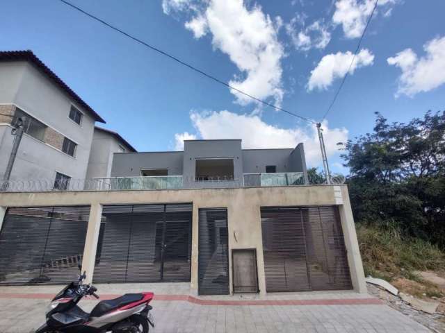 Casa com 3 quartos à venda na Rua Coromandel, Parque Xangri-Lá, Contagem por R$ 480.000