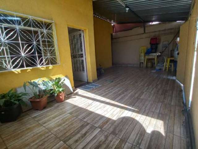 Casa com 3 quartos à venda na Rua Carmelito Moreira Júnior, Cerejeira (Justinópolis), Ribeirão das Neves por R$ 320.000