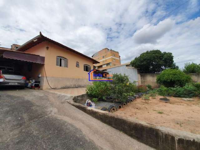 Casa com 4 quartos à venda na Rua Aloísio de Azevedo, Santa Mônica, Belo Horizonte por R$ 850.000