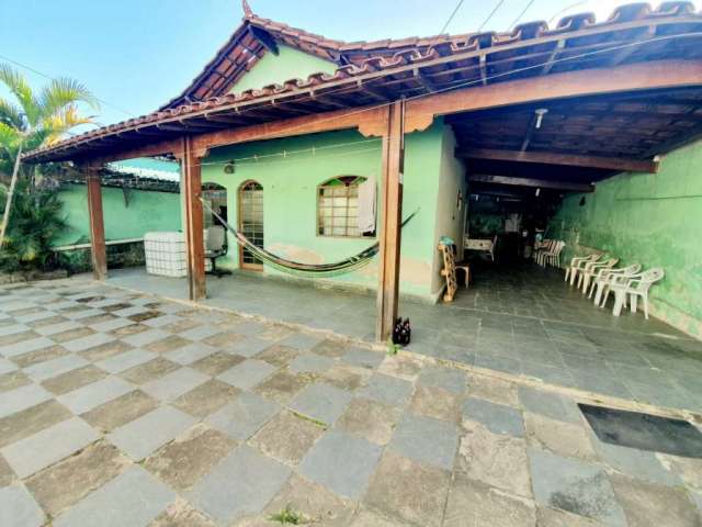 Casa com 3 quartos à venda na Rua Alberto de Oliveira, Santa Mônica, Belo Horizonte por R$ 460.000