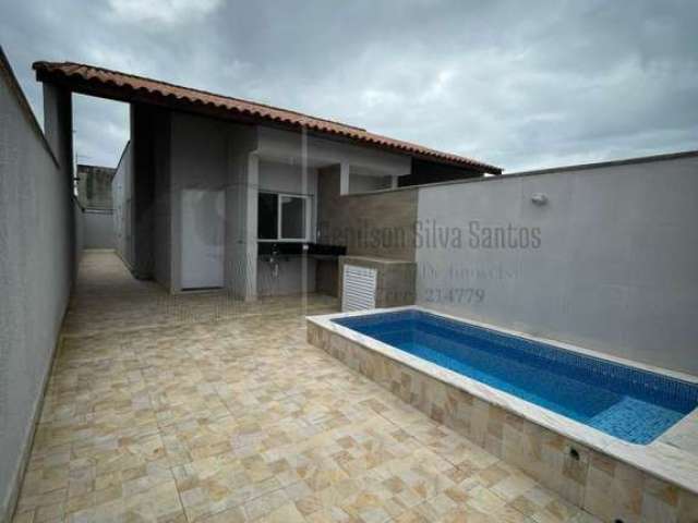 Casa na Praia para Venda em Itanhaém, savoy, 2 dormitórios, 1 suíte, 2 banheiros, 2 vagas