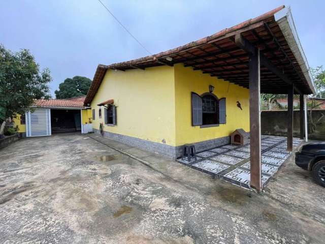 Casa com 3 dormitórios à venda, 90 m² por R$ 270.000,00 - Balneário São Pedro - São Pedro da Aldeia/RJ