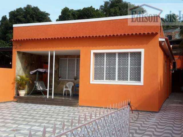 Casa para Venda em Rio de Janeiro, Campo Grande, 3 dormitórios, 1 suíte, 3 banheiros, 4 vagas