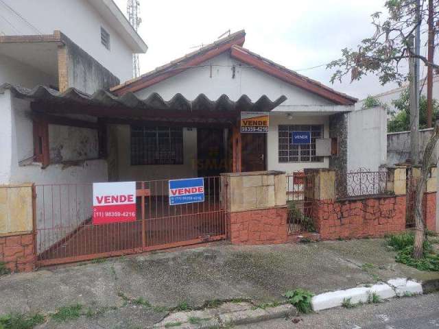 Casa térrea - são 3 casas no mesmo terreno - parque vitória