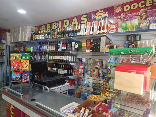 Aluguel e venda de mercado e  conveniência toda montada no centro de búzios