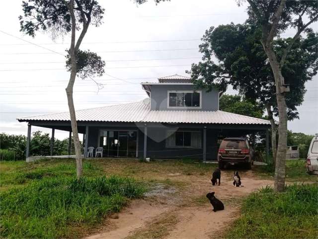 Chácara com 3 quartos à venda em Área Rural De São Pedro Da Aldeia - RJ