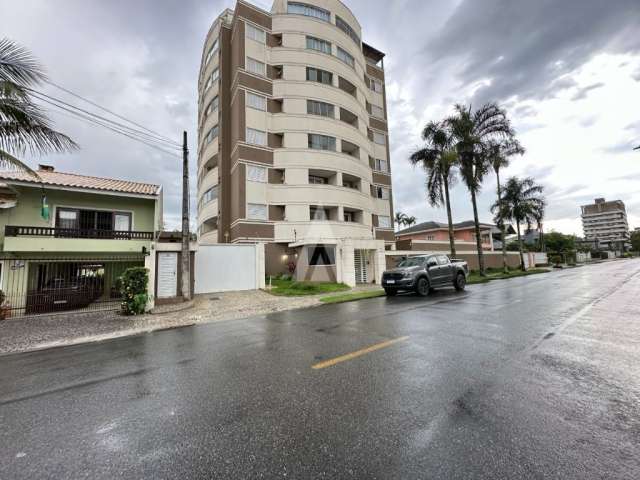 Ótimo apartamento semi mobiliado, no bairro Santo Antônio em Joinville-SC por R$ 640.000,00.