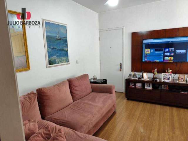 Apartamento em Moema, com 3 dormitórios, sendo 1 suíte, 1 vaga de garagem