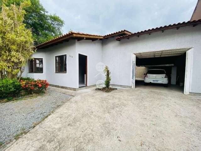 Casa com 3 quartos à venda na Rua das Canelas, 464, Madri, Palhoça, 68 m2 por R$ 636.000