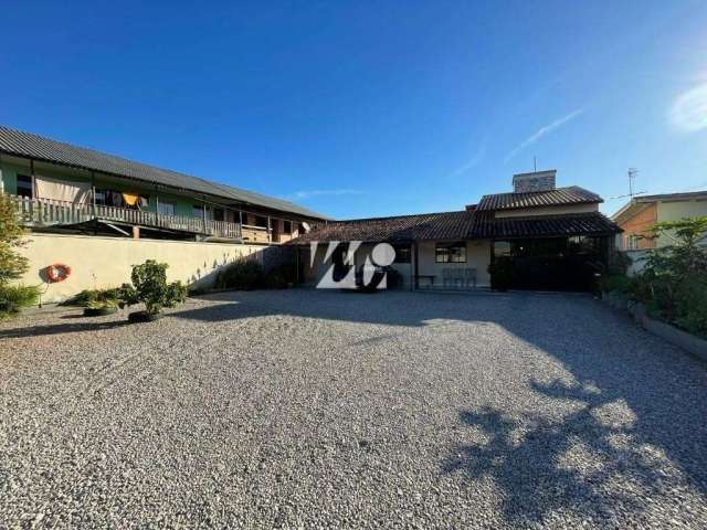 Casa com 4 quartos à venda na Rua José João Silvino, 299, Barra do Aririú, Palhoça, 150 m2 por R$ 750.000