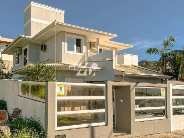 Casa com 3 quartos à venda na Rua das Camélias, 897, Pedra Branca, Palhoça, 206 m2 por R$ 1.890.000