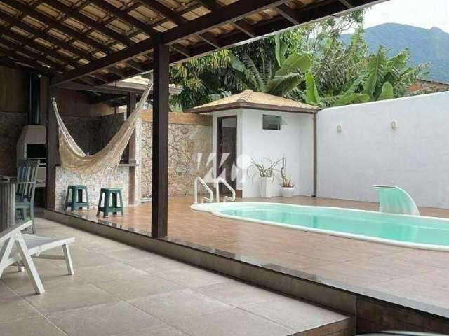 Casa com 3 quartos à venda na Rua Oscar Martinho Ribeiro, 96, Praia de Fora, Palhoça, 260 m2 por R$ 750.000