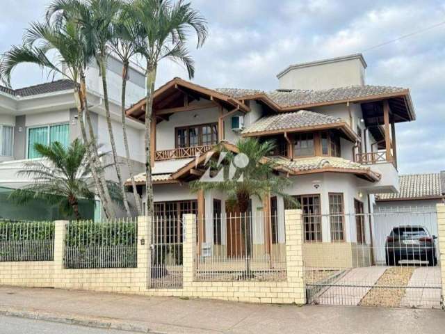 Casa com 4 quartos à venda na Avenida dos Lagos, 3709, Pedra Branca, Palhoça, 223 m2 por R$ 1.650.000