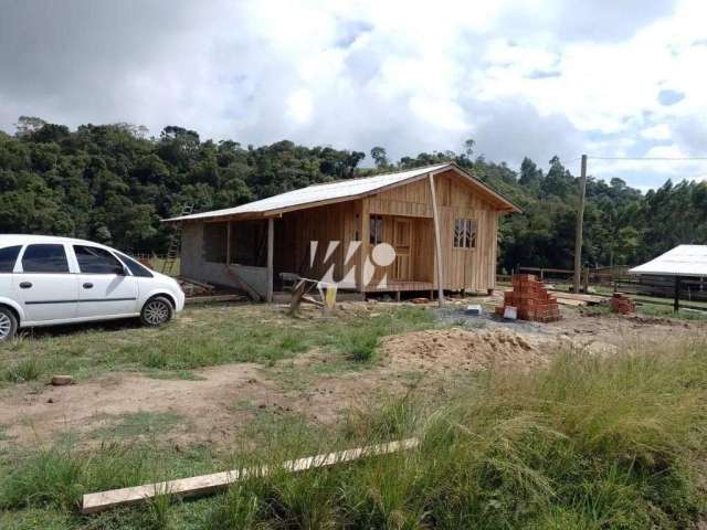 Chácara / sítio com 2 quartos à venda na Estrada Geral Arroio do Boi, s/n, Centro, Alfredo Wagner, 72 m2 por R$ 150.000