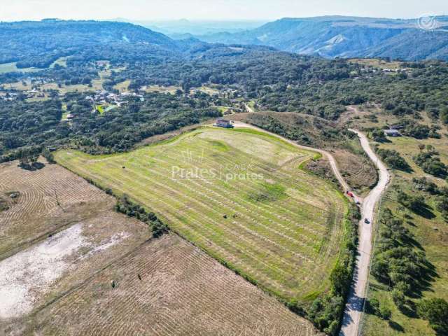 O Paraíso nas Escarpas de São Luiz do Purunã