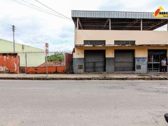 Casa à venda, 7 quartos, Niterói - Divinópolis/MG