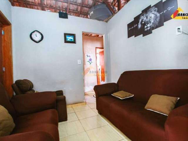 Casa à venda, 3 quartos, 3 vagas, Jardinópolis - Divinópolis/MG