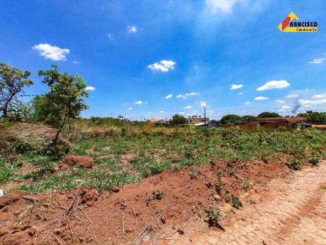 Lote à venda, Jardim Candidés - Divinópolis/MG