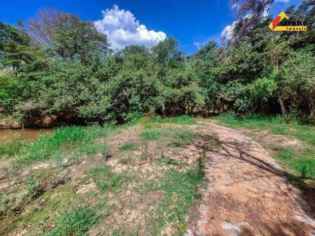 Lote no Condomínio Cachoeira das Pedras