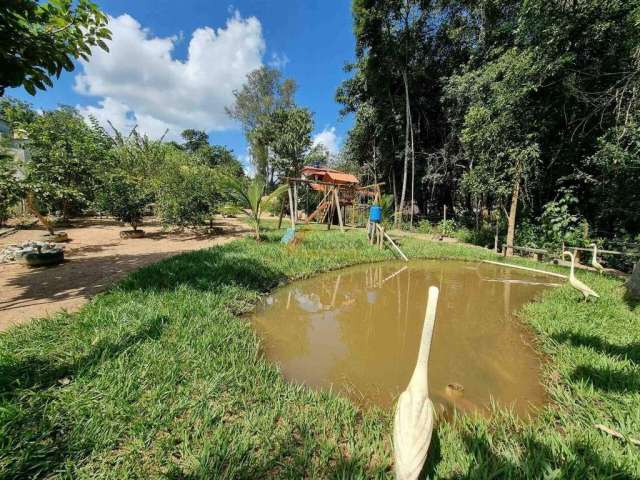 Sítio à venda, 2 quartos, 6 vagas, ZONA RURAL - Divinópolis/MG