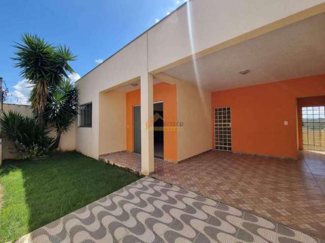 Casa à venda, 3 quartos, 1 suíte, 2 vagas, Jardim Alterosa - Divinópolis/MG